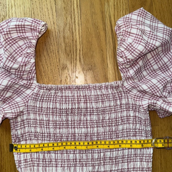 Pink gingham dress with puff sleeves - Picture 6 of 10